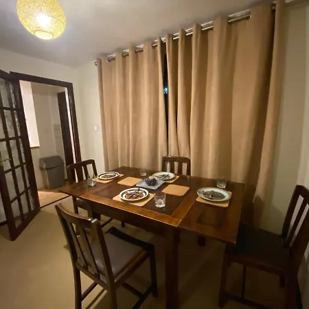 Serene 4br In Harborne Close To Qe Hospital, Harborne Centre